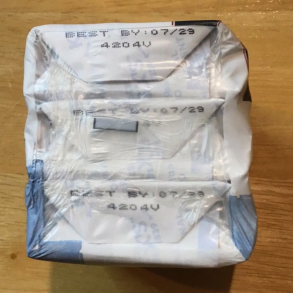 Kirk’s Coconut Oil Castile Soap - Picture 3 of 4